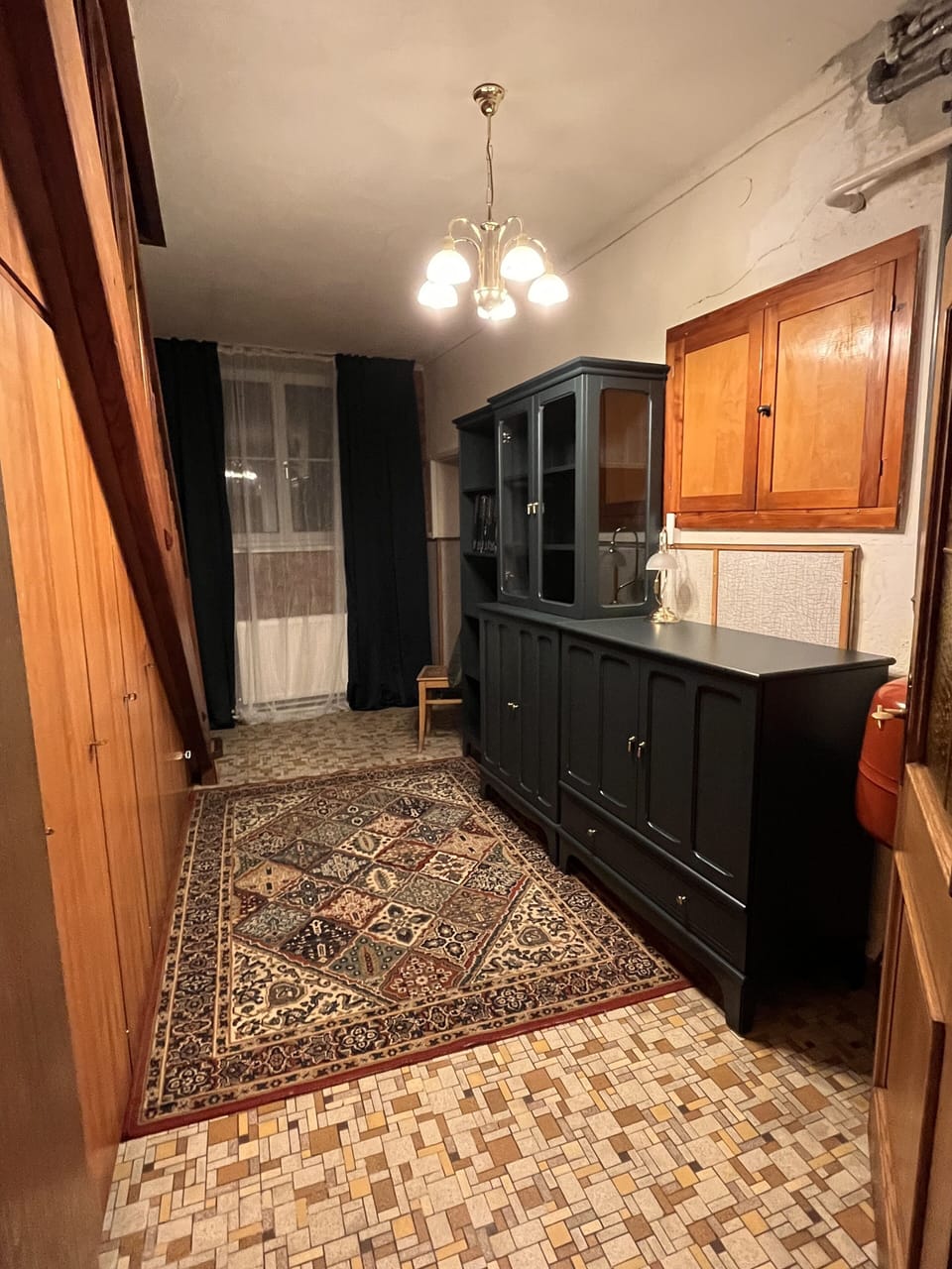 Foyer Downstairs