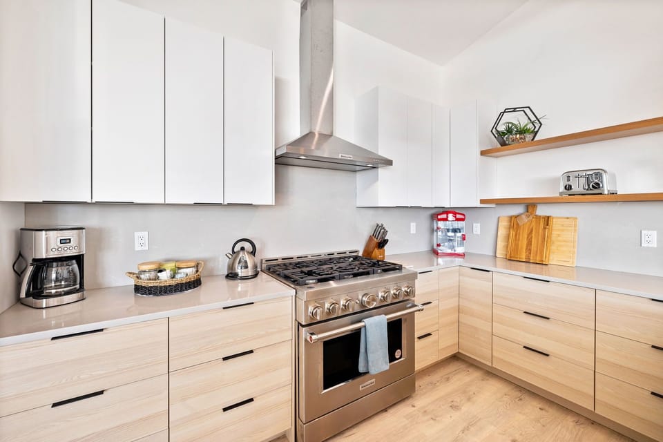 Kitchen, featuring professional-grade appliances