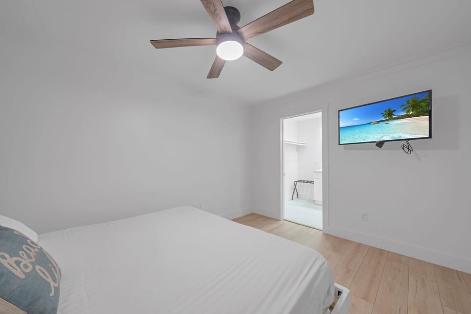 TV in Guest Bedroom