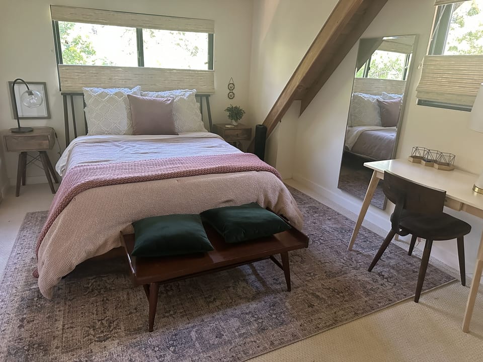Bedroom with Queen Bed