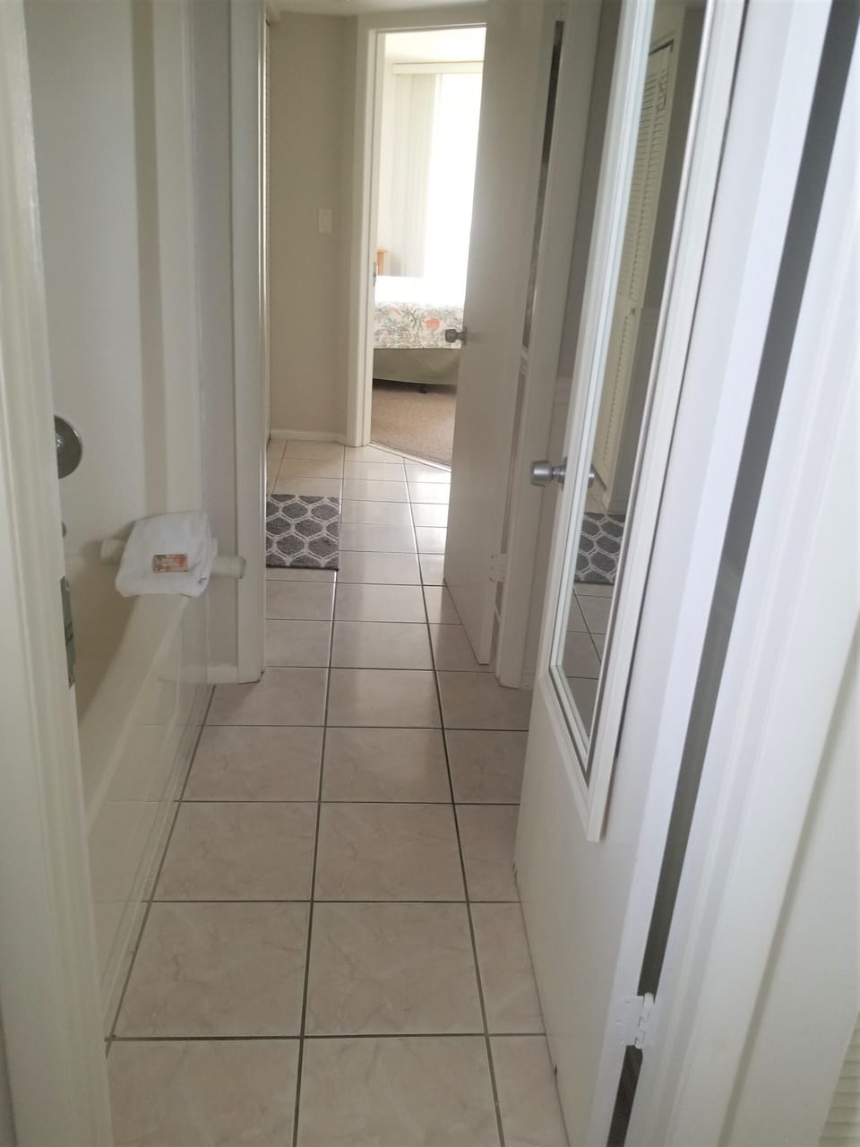 Hallway thru baths