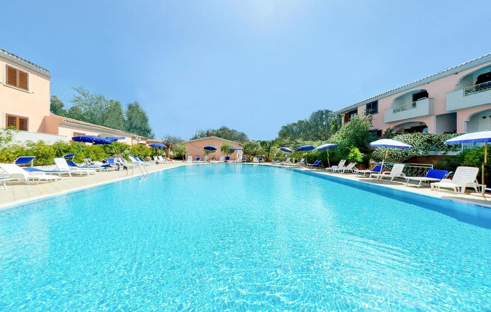pool