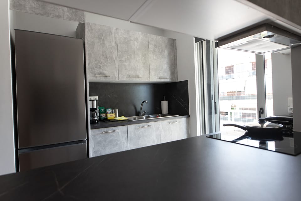 Modern and fully equipped kithcen
