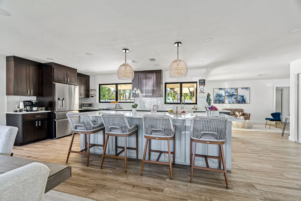 Everything about the property was perfect! Private backyard with beautiful pool, gorgeous & spacious kitchen with large island.  (Diane June 2023)