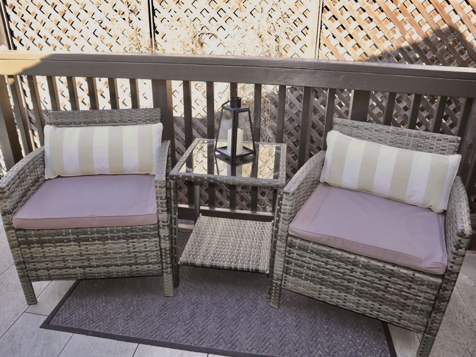 Cozy Balcony Seating