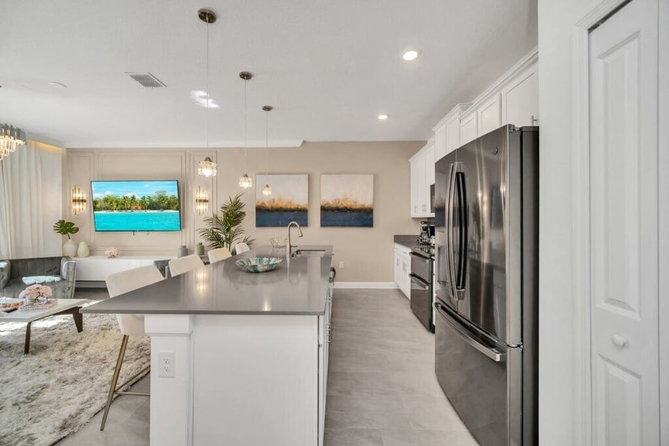 3007 Penelope Loop, Storey Lake_08.jpg