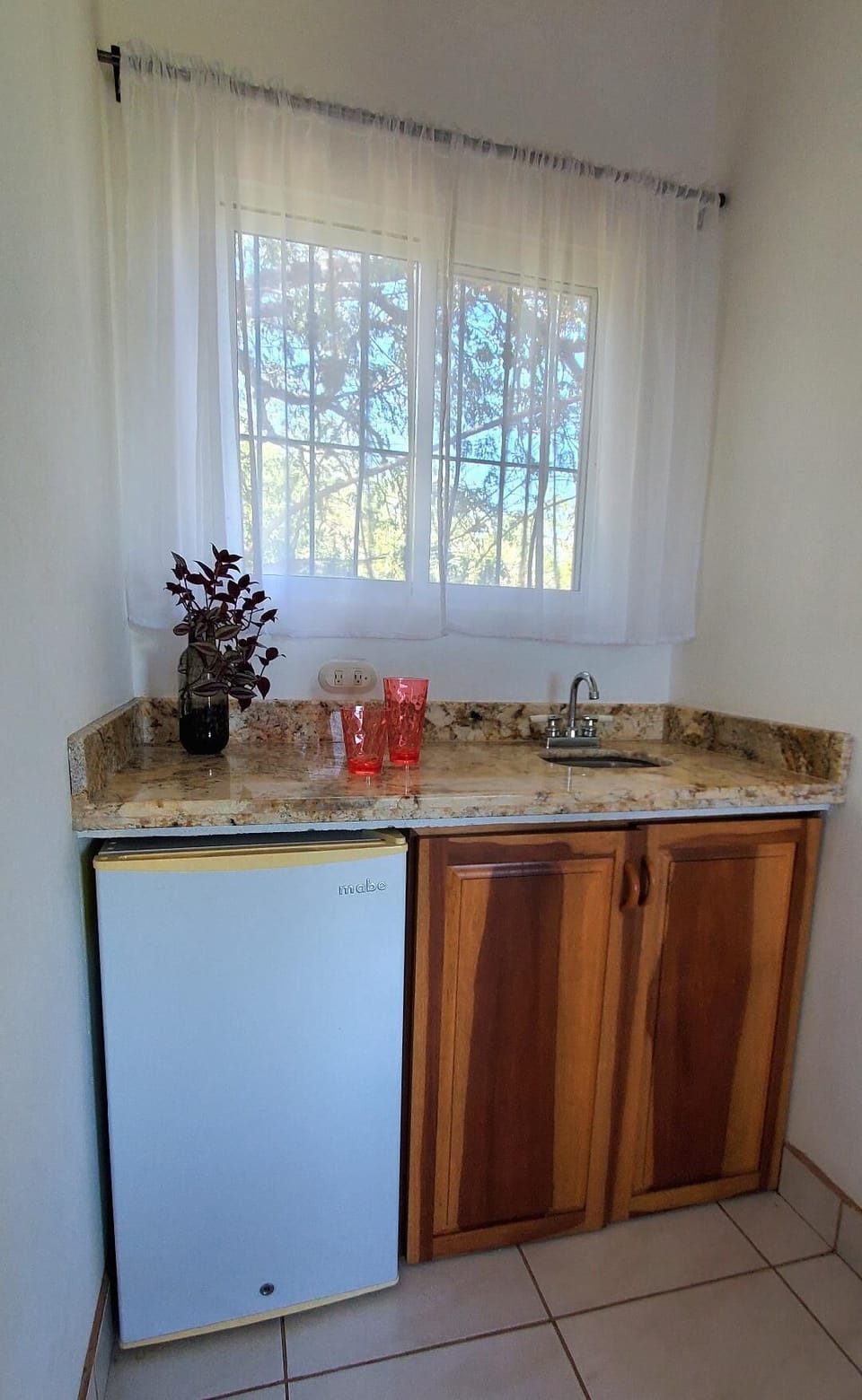 Bedroom 2 
~ mini fridge
~ bar sink
~ french coffee press
~ cups