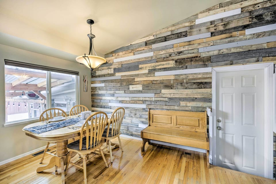 Dining Area | 1st Floor | Dishware/Flatware Provided | Keurig Coffee Maker