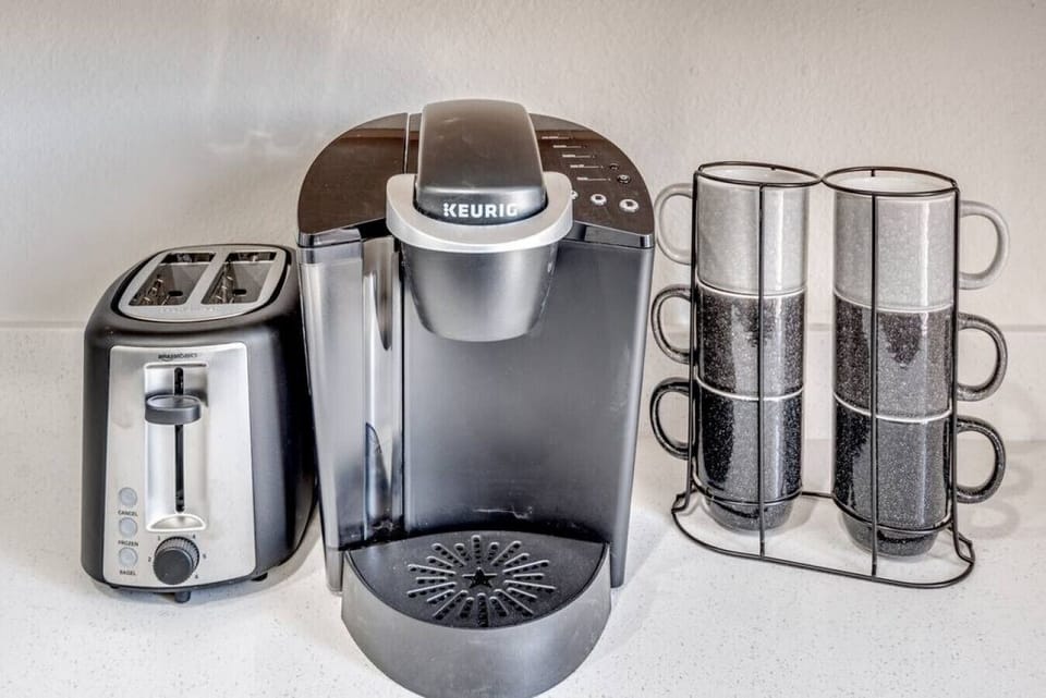 Coffee machine and free coffee provided
