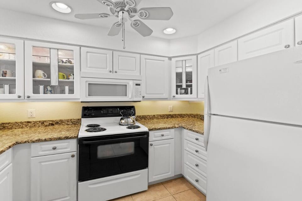 Fully equipped kitchen with modern appliances, ready for all your culinary needs.