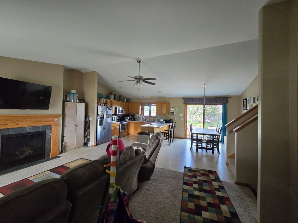 Living room, Kitchen and Dining Room 