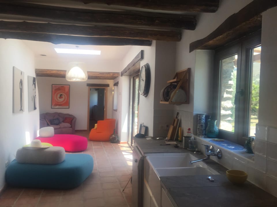 Cortijo open plan kitchen