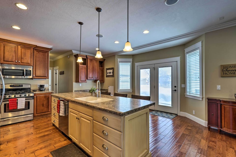 Kitchen | Dishwasher | Cooking Basics | Coffee Maker | Blender | Toaster Oven
