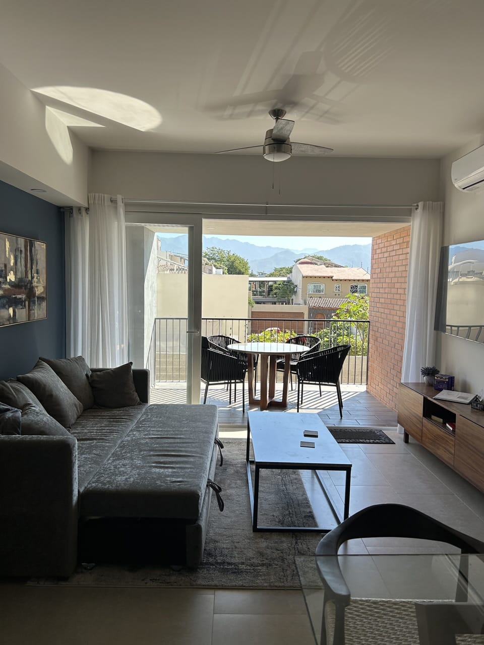 More living room pictures
