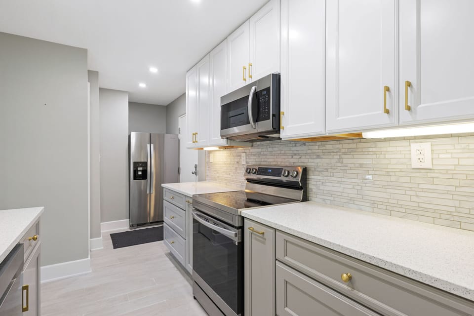 Fully Equipped Kitchen with Stainless Steel Appliances