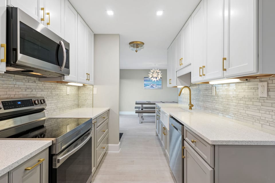 Fully Equipped Kitchen with Stainless Steel Appliances