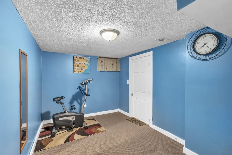 Lamp, Indoors, Floor, Rug, Home Decor