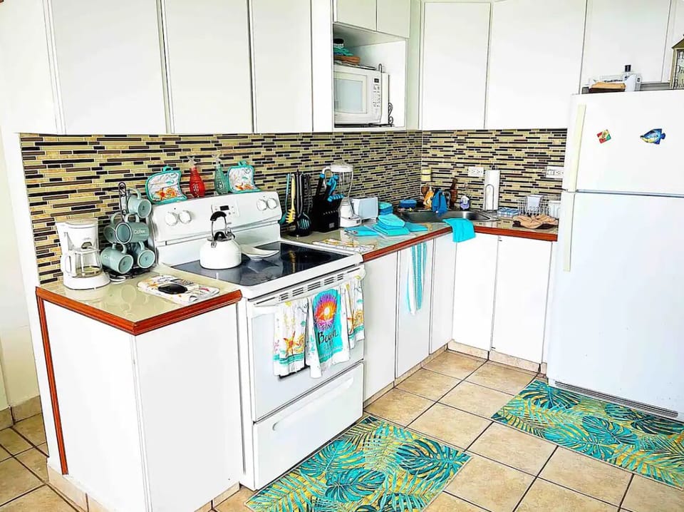 Fully equipped kitchen!
