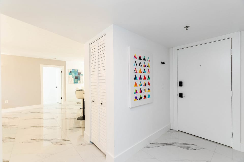 19777 E Country Club Dr APT-print-007-004-DSC 5193-4200x2800-300dpi