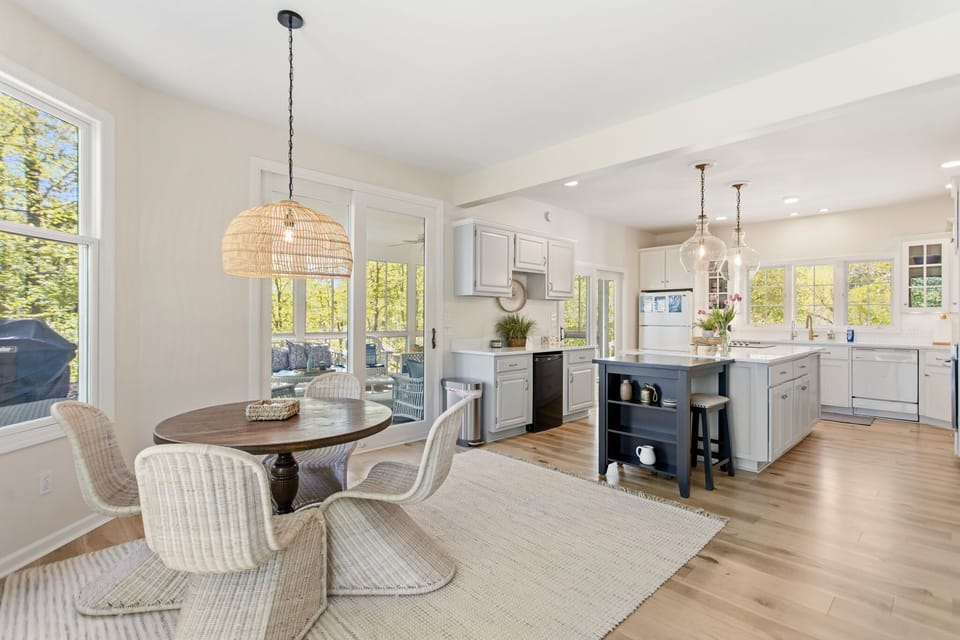 Kitchen and dining area