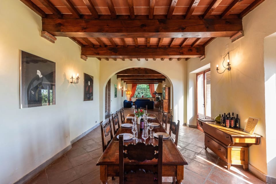 Living room with dining table 