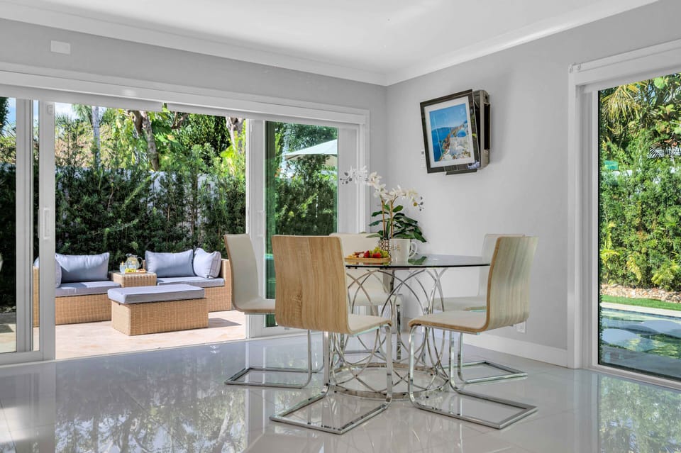 Welcome to your Outdoor Oasis!