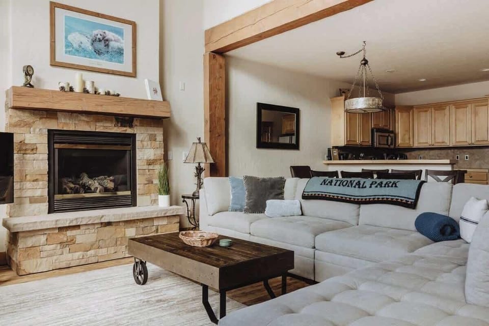 Living room with seating and flatscreen TV