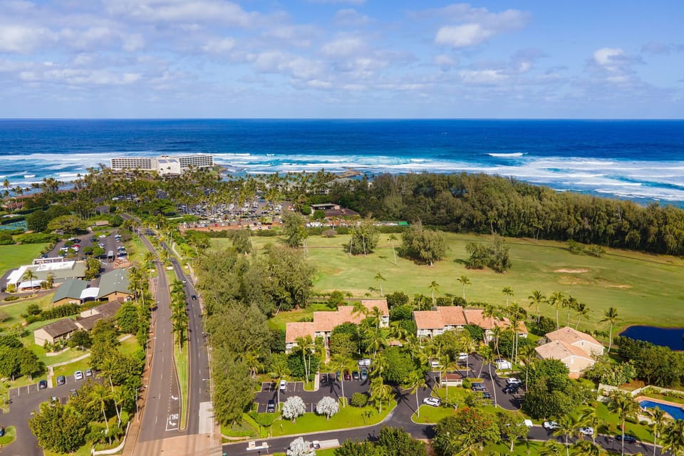 Get a feel for your tropical escape from above—just minutes from beaches, surf spots, and hiking trails.