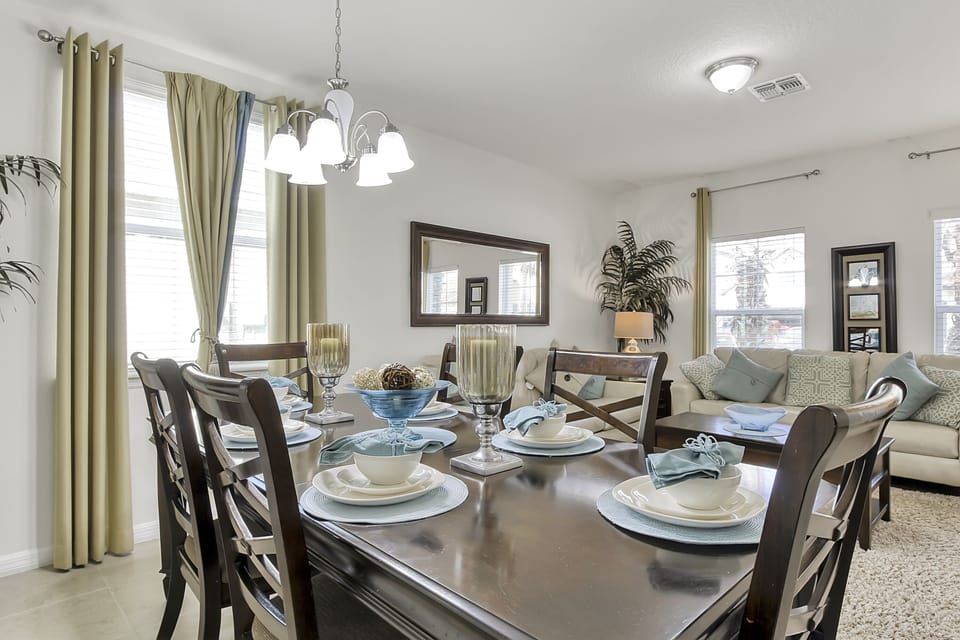 10 Dining Table 200223.jpg