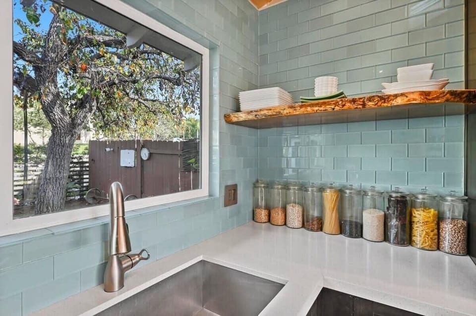 Modern design, deep dink, mini counter pantry