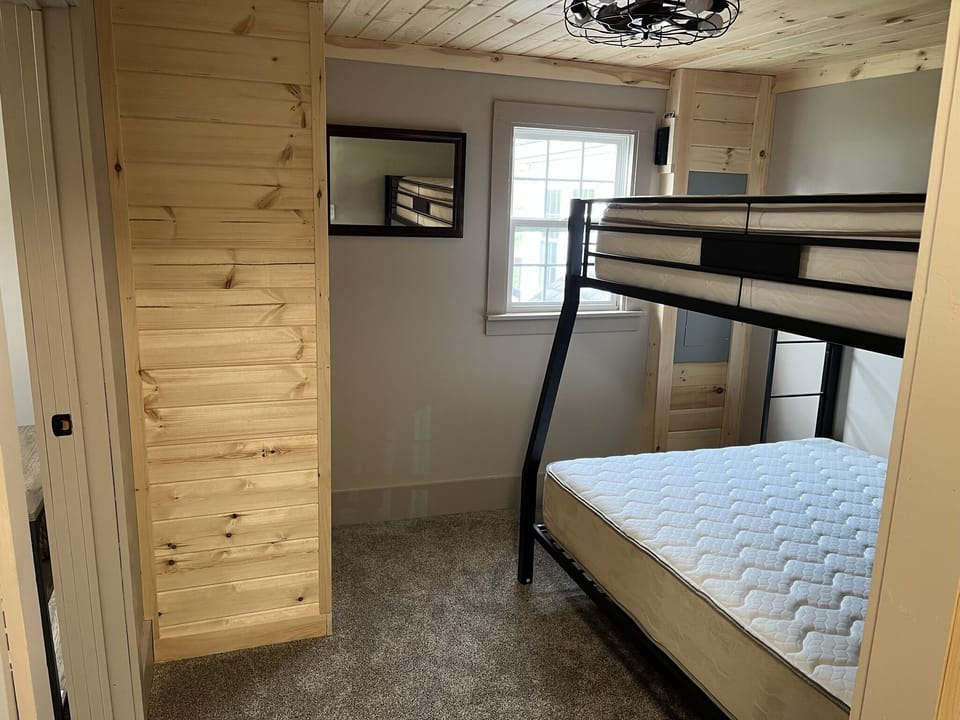 Bed Room 