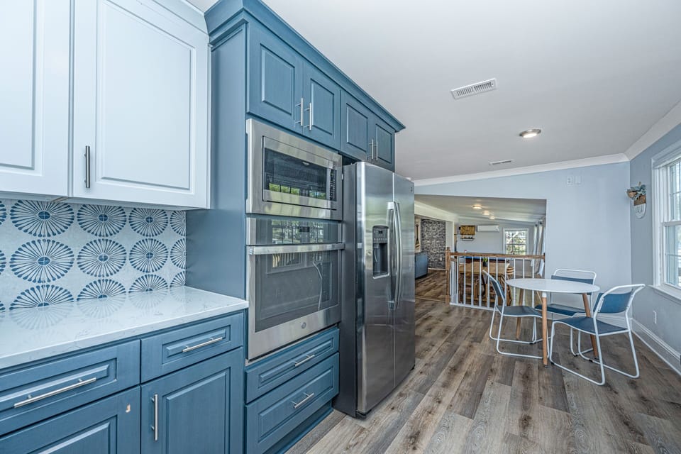 Fully Equipped & Newly Renovated Kitchen