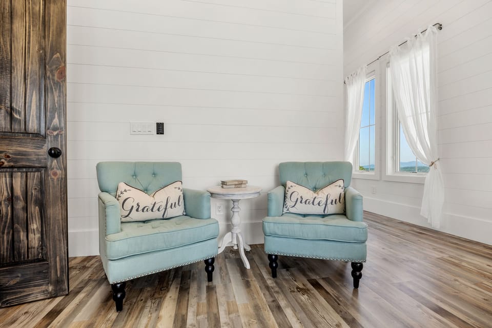 Master Suite lounging area