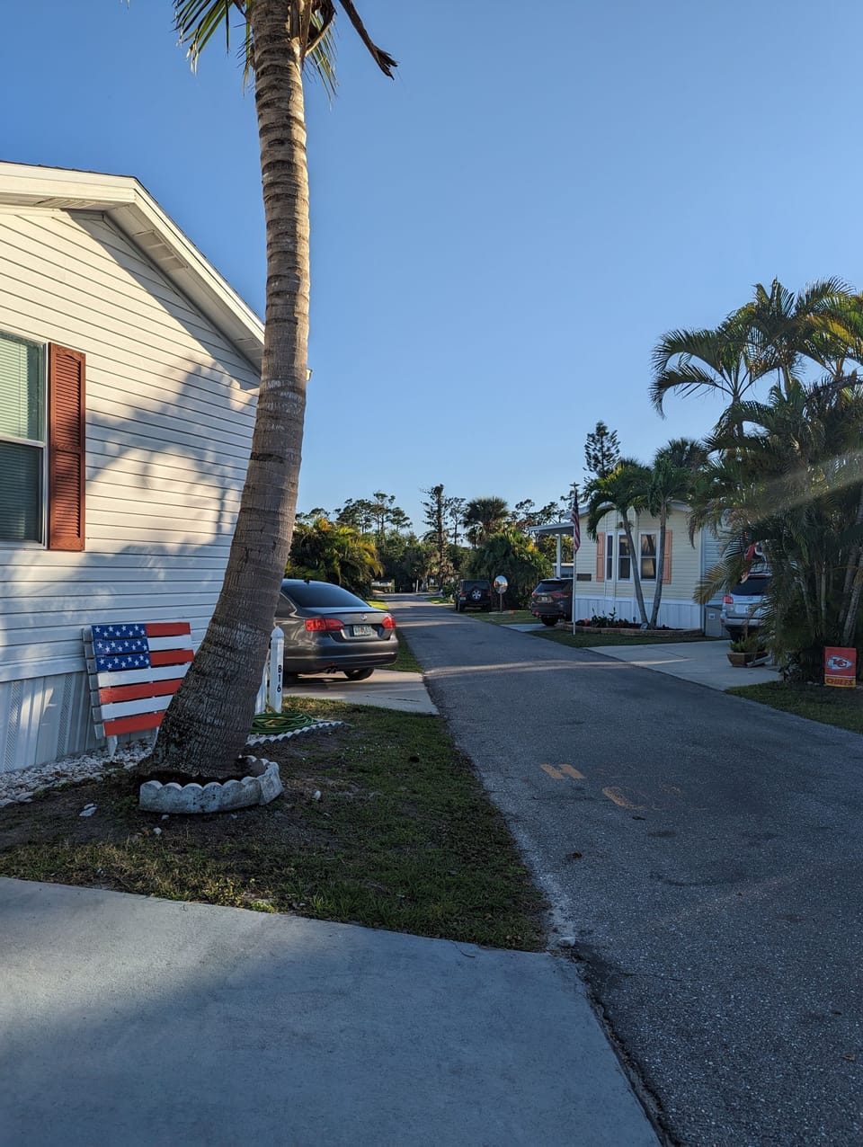 2 houses from the club house, boat ramp, and the shuffle board courts