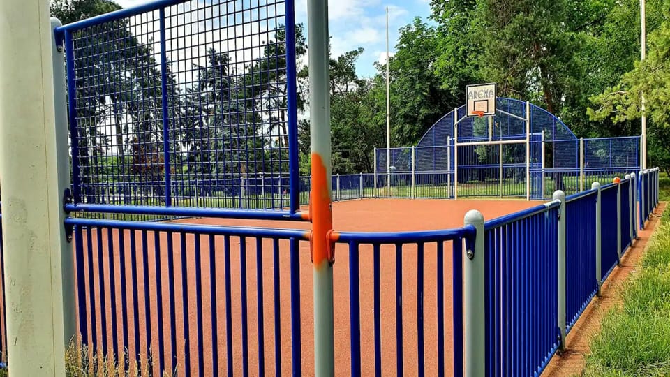 Sport court