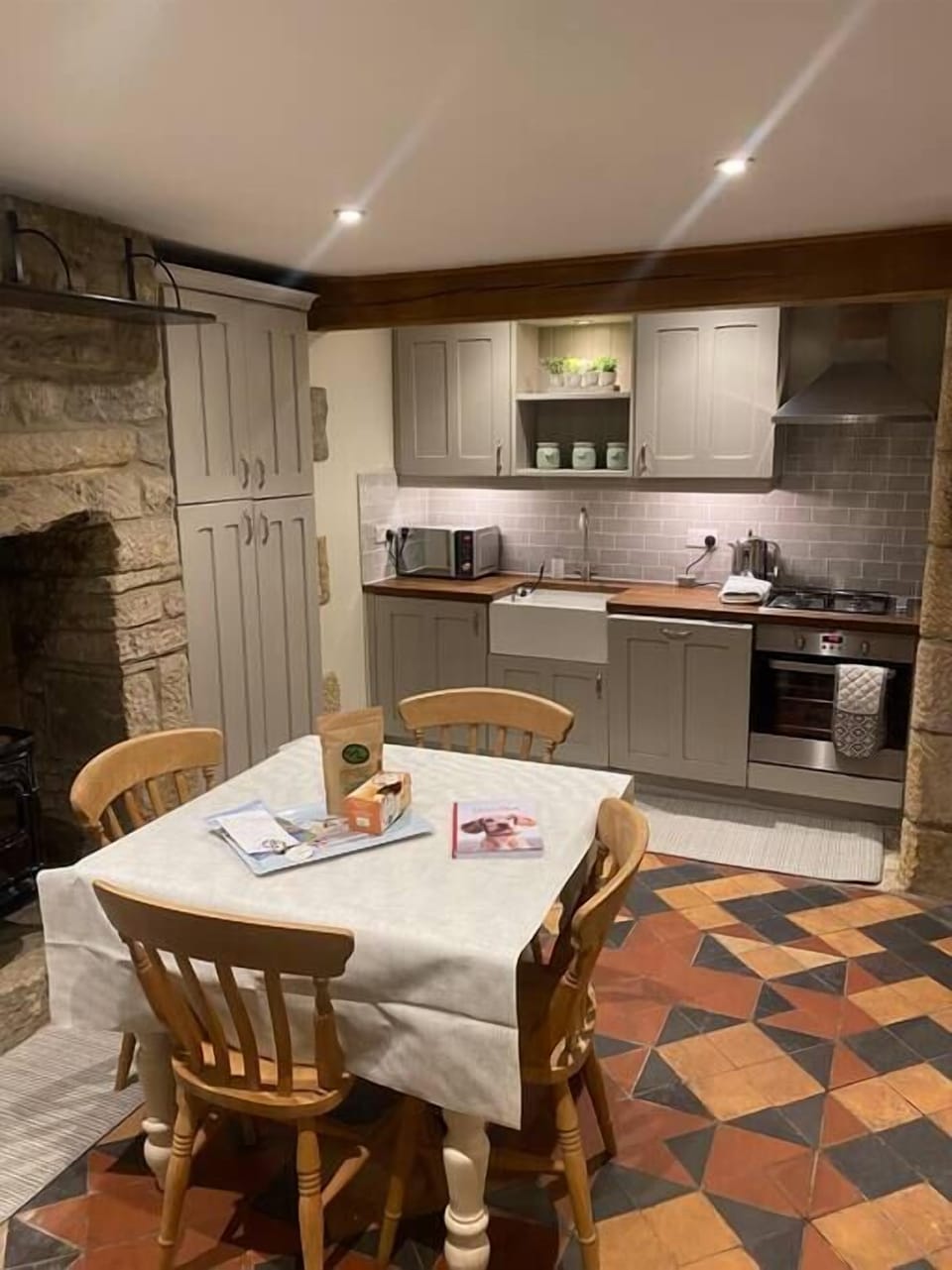 Kitchen (1)