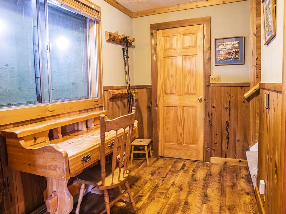 Desk for Working Travelers