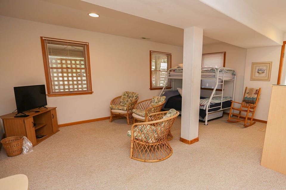 Bedroom 6 2024