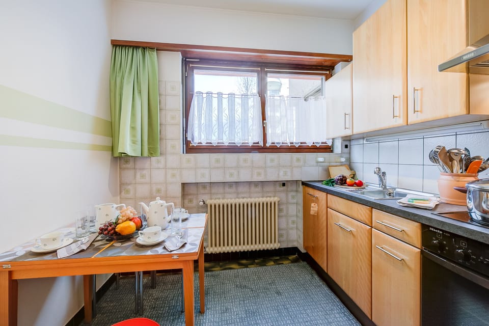 Kitchen and dining area
