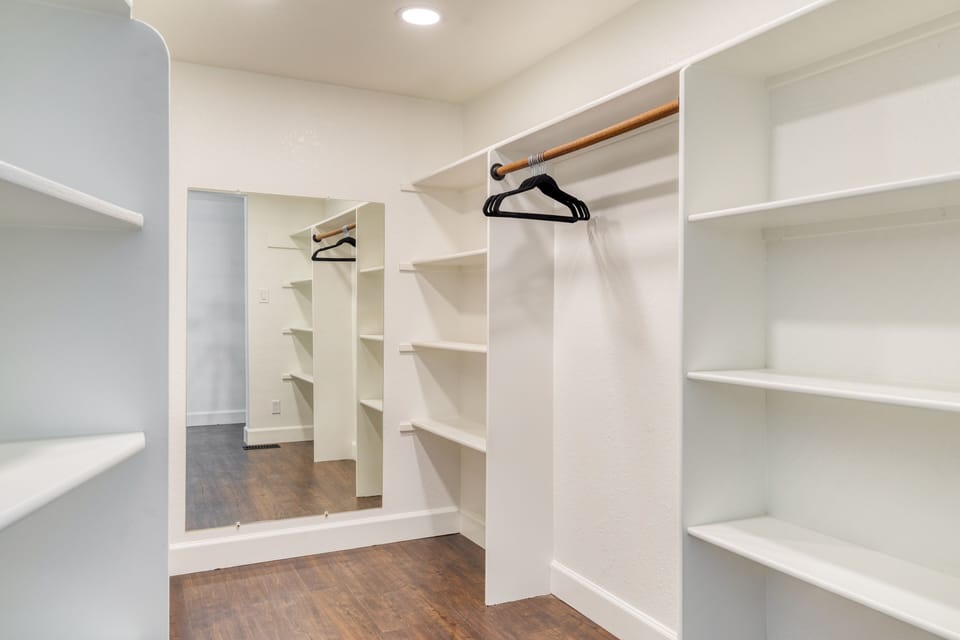 Walk in closet.