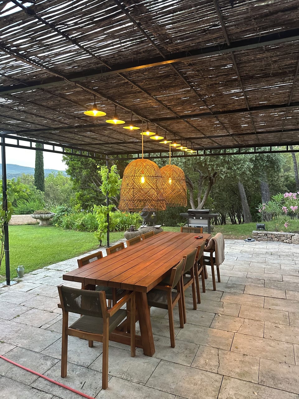 Outdoor dining