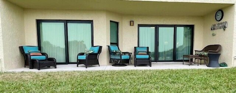 Oceanfront patio