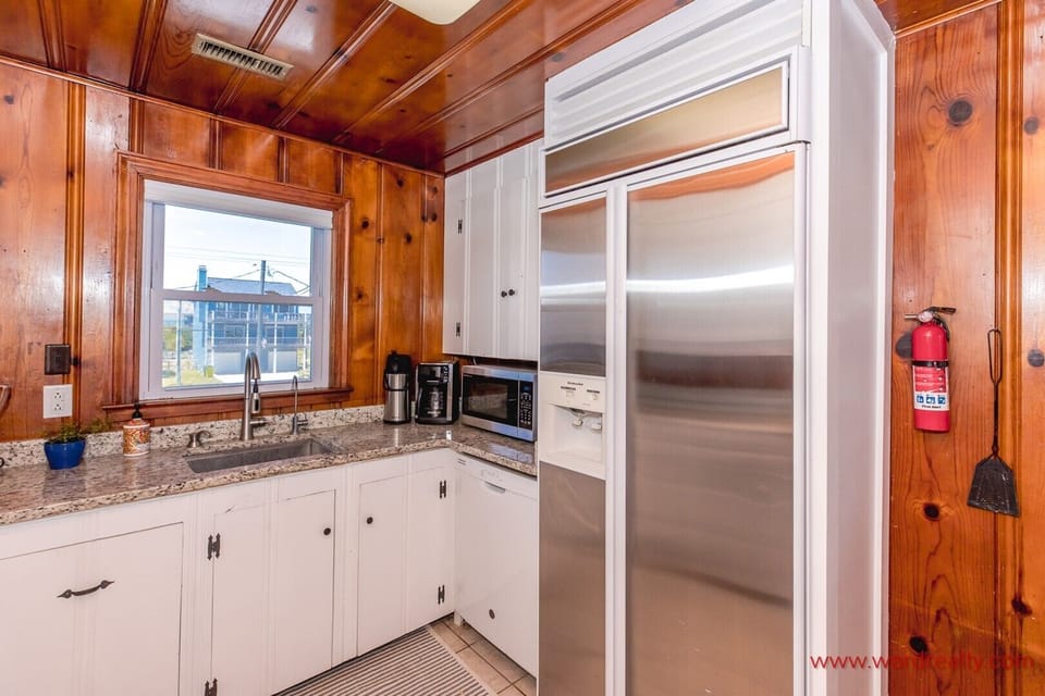 Kitchen II