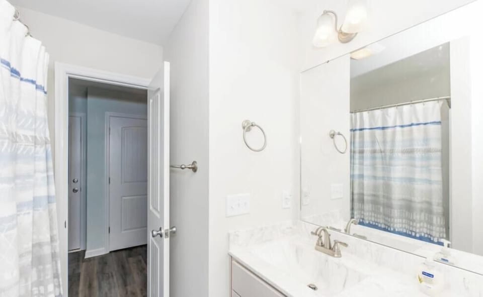 1st Floor Hall Bathroom with Tub