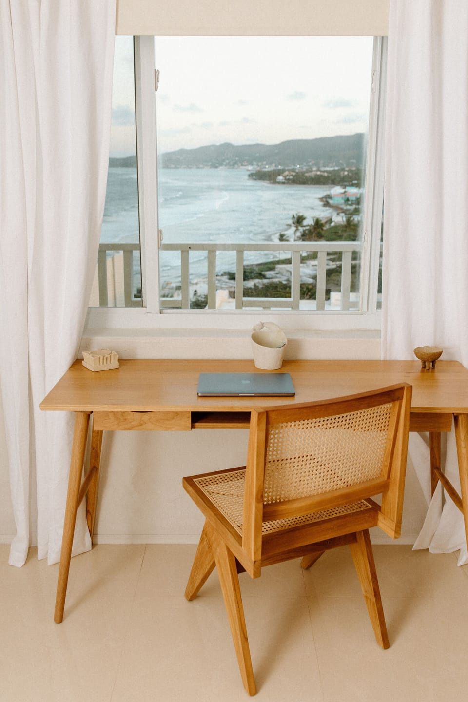Get some work done with a view … or not !
