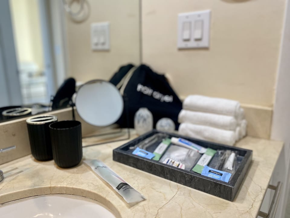 Bathroom amenities