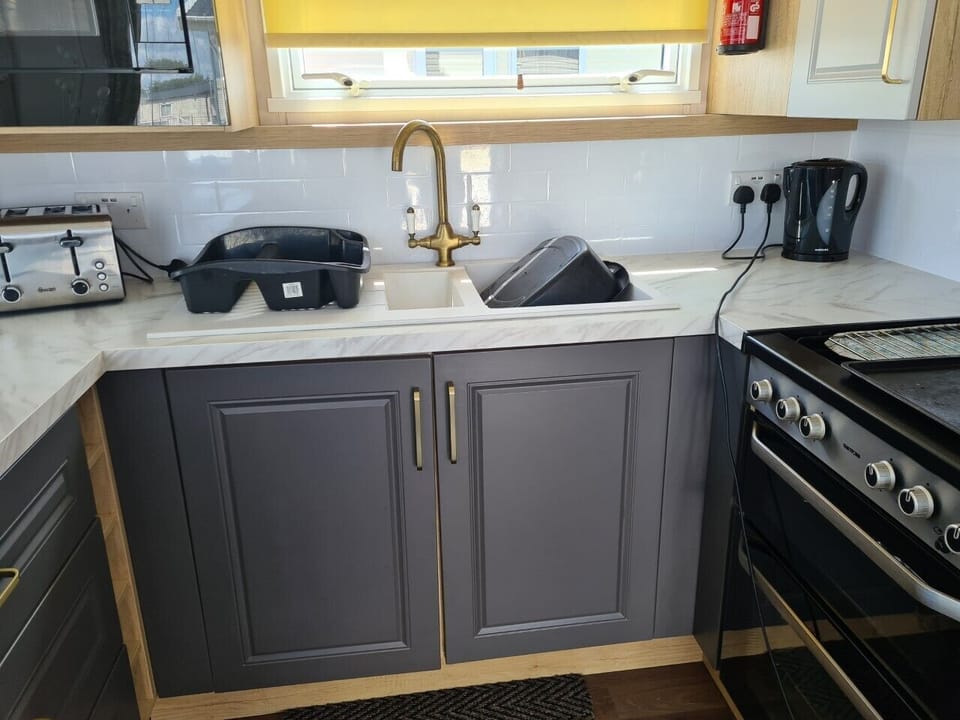 SP113 kitchen