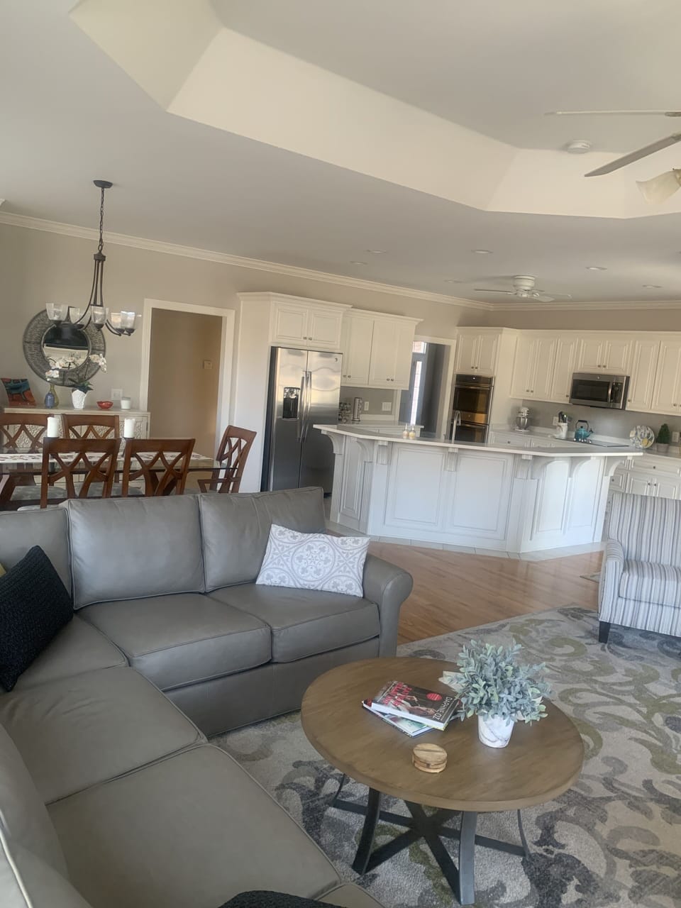 Family Room, Dinette, Kitchen