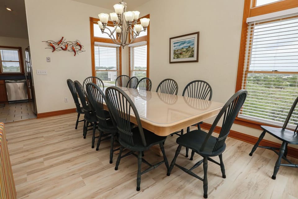 Dining Room 2025