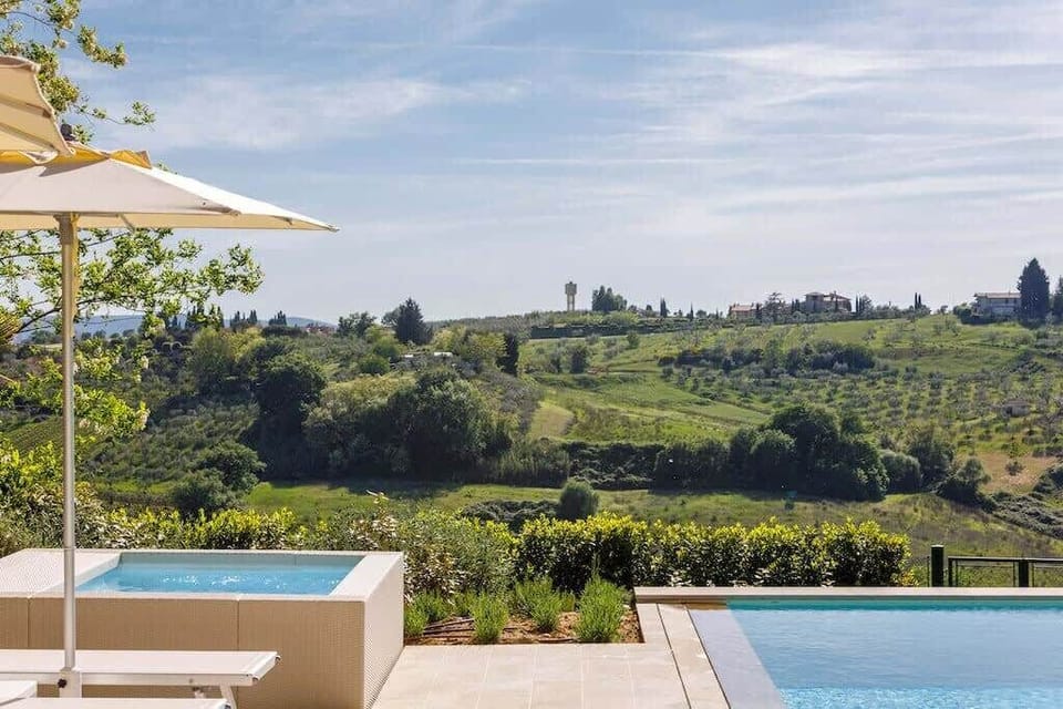 View from the pool and jacuzzi